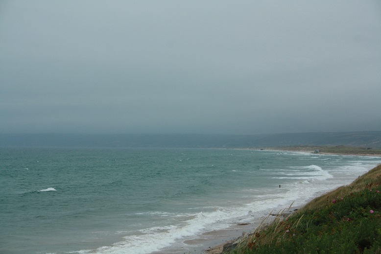 Houle faible d’Ouest en hausse et vent de SO Houle faible d’Ouest en hausse et vent de SO