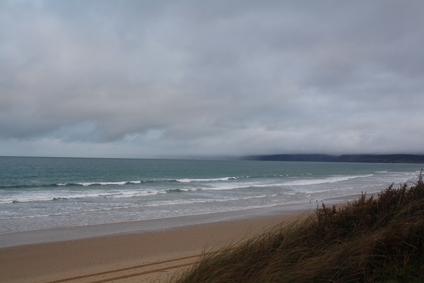 Petite houle en baisse et vent on shore Petite houle en baisse et vent on shore