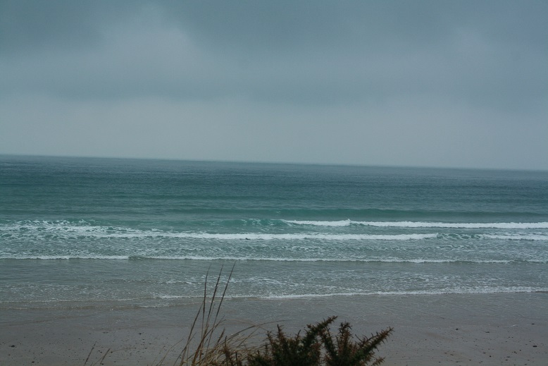Houle et vent faible d’Ouest Houle et vent faible d’Ouest