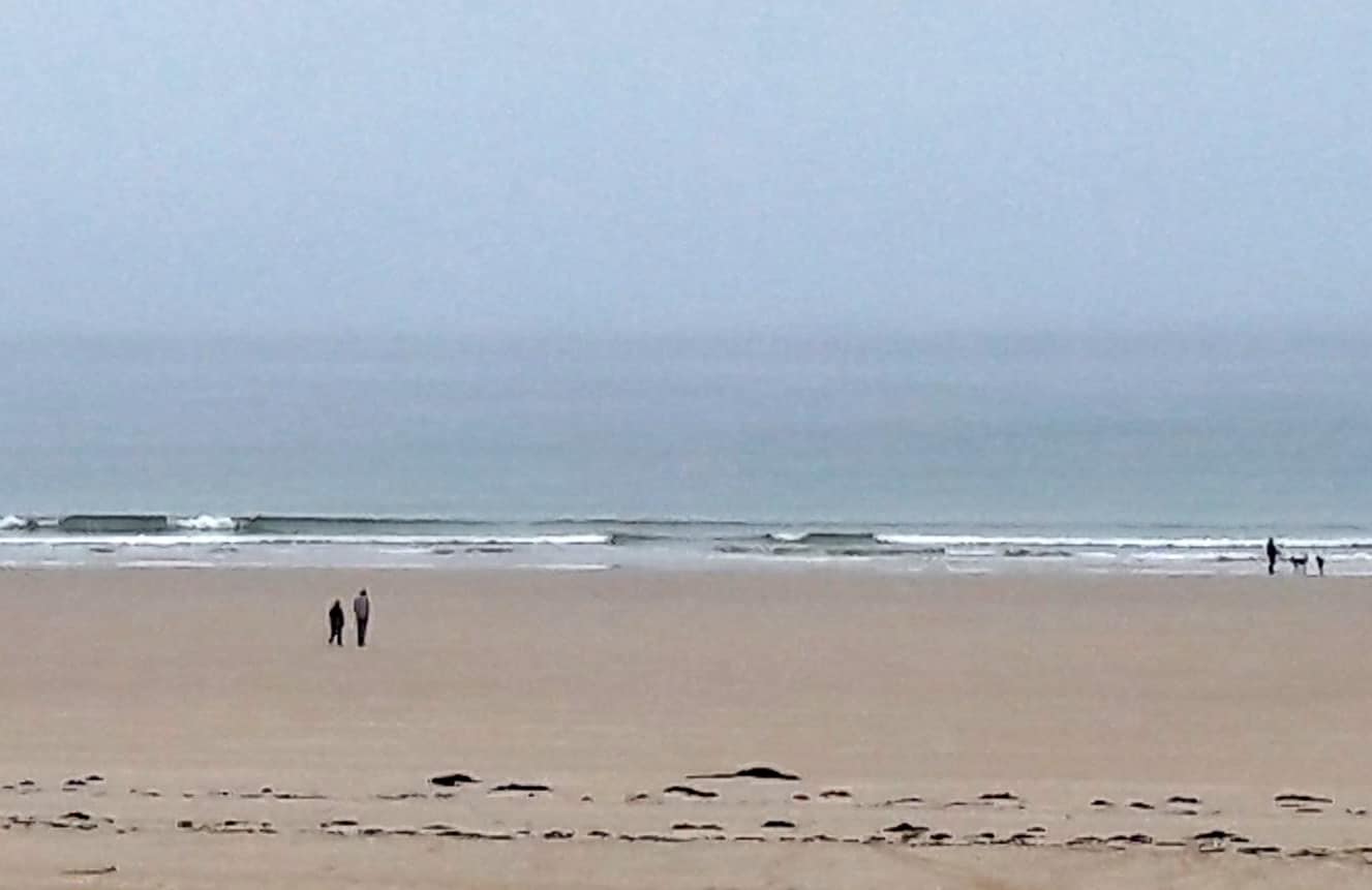 Toutes petites vagues à peine surfables Toutes petites vagues à peine surfables