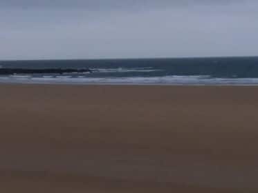 Légère houle d’Ouest et vent d’Ouest Légère houle d’Ouest et vent d’Ouest