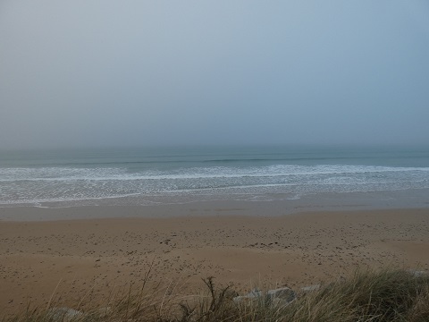 Petite houle propre et brouillard Petite houle propre et brouillard