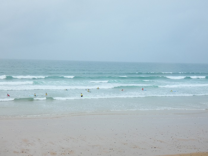 Pluie et vagues vrillées