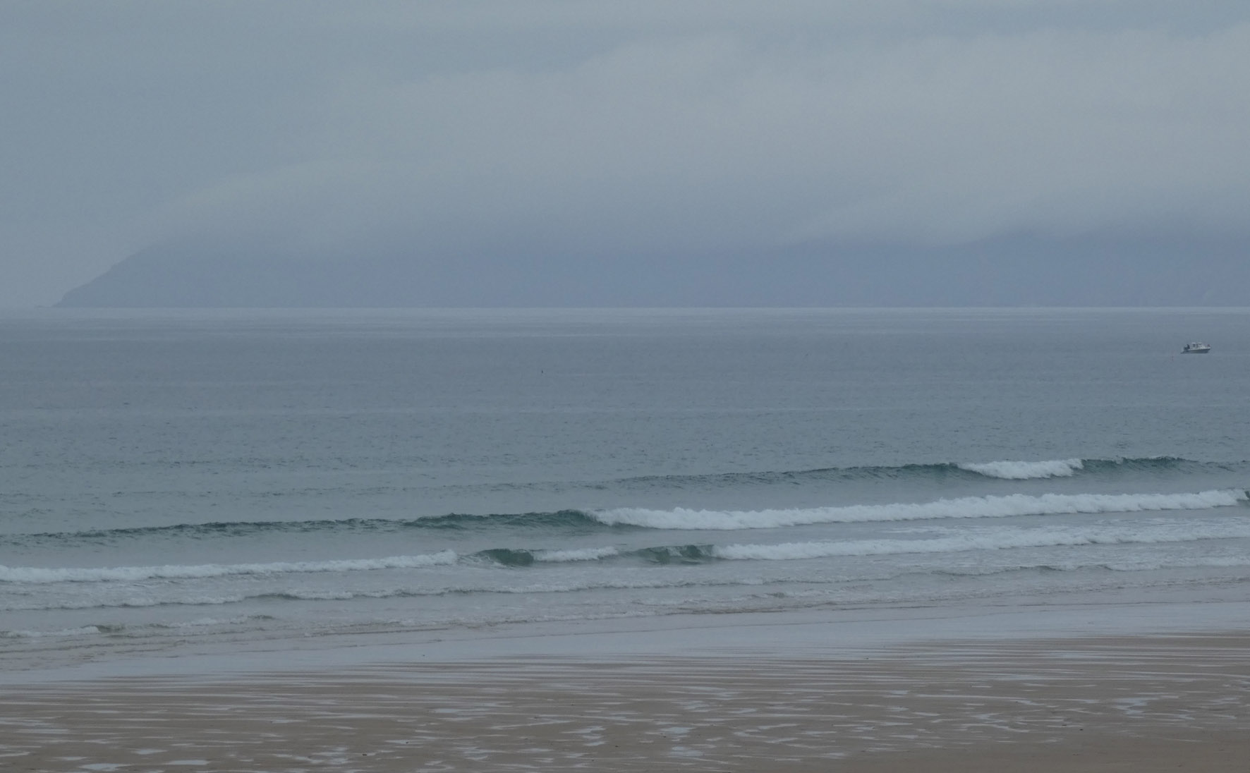 Petite houle vent SO faible, petit surf sympa ! Petite houle vent SO faible, petit surf sympa !