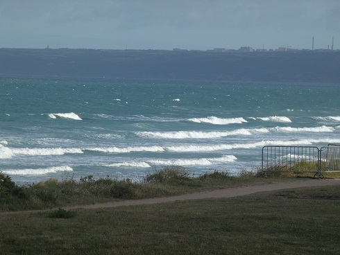 Petites vagues agitées Petites vagues agitées