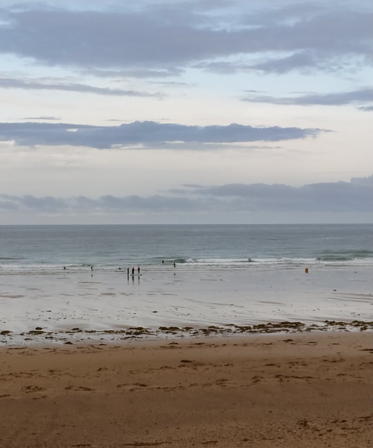 REPORT Le Rozel – 12 Août – Petites vagues propres REPORT Le Rozel – 12 Août – Petites vagues propres