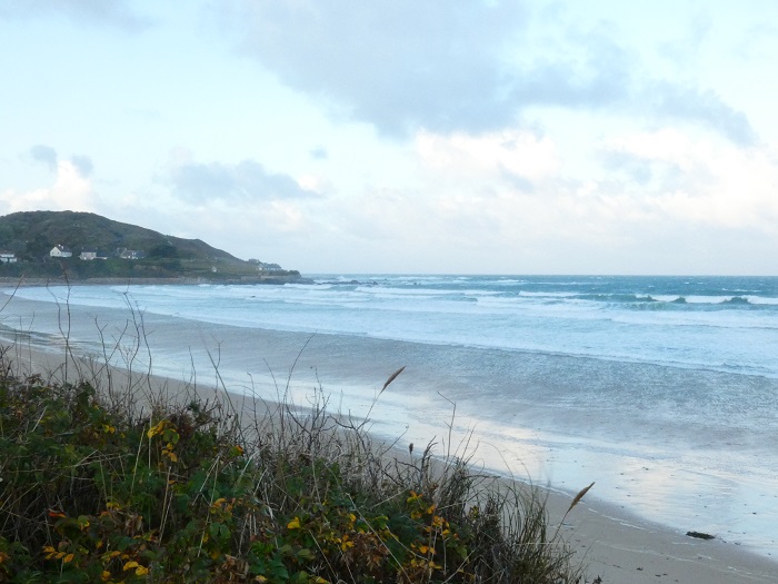 Grosse houle et vent fort Grosse houle et vent fort