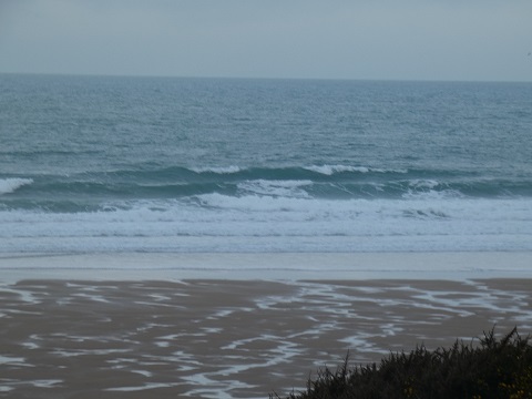 Houle faible d’Ouest et vent de SO Houle faible d’Ouest et vent de SO