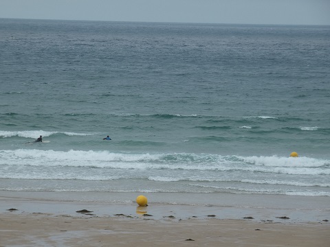 Petite vagues agitées Petite vagues agitées