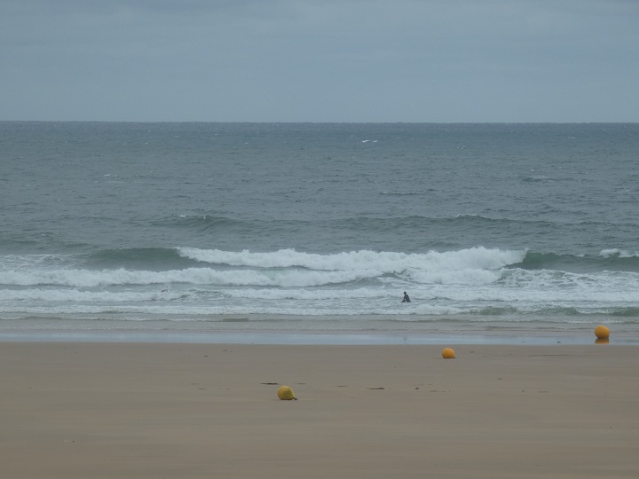 Vagues de 1m ventées Vagues de 1m ventées