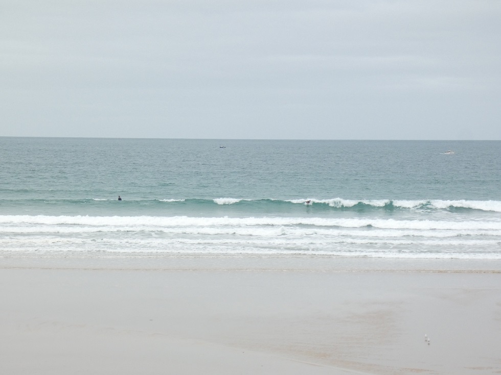 Petite houle longue et vent on shore Petite houle longue et vent on shore