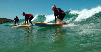 cours-surf-siouville-normandie-vague