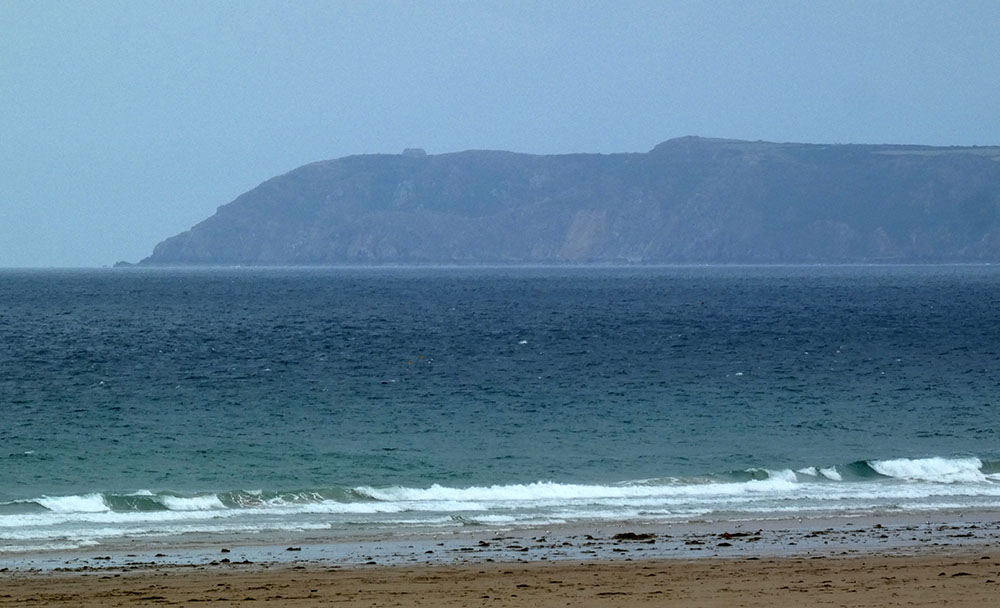 Surf et baignade interdits pour pollution